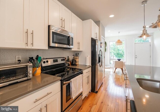 Photo - 2029 E Huntingdon St