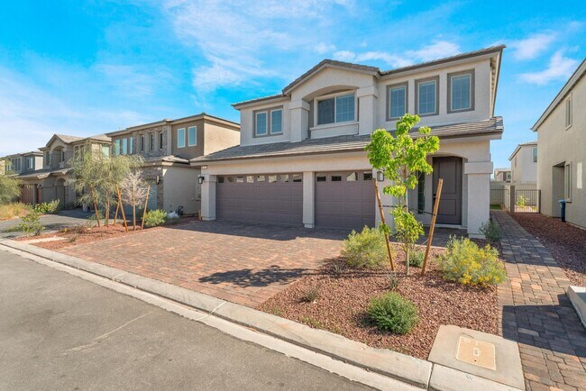 Photo - Beautiful & Spacious 4 Bedroom Home locate...