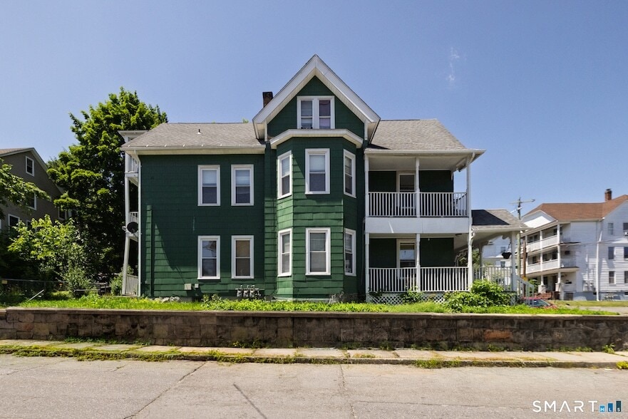 Photo - 95 Sunnyside Ave