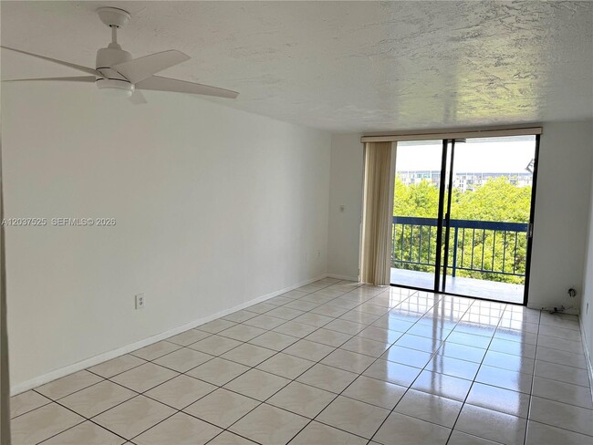 Photo - 9440 Fontainebleau Blvd Unit 406
