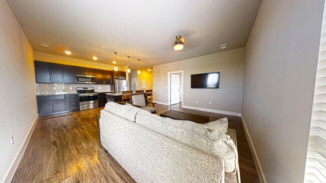 Photo - 32 E Green Street
