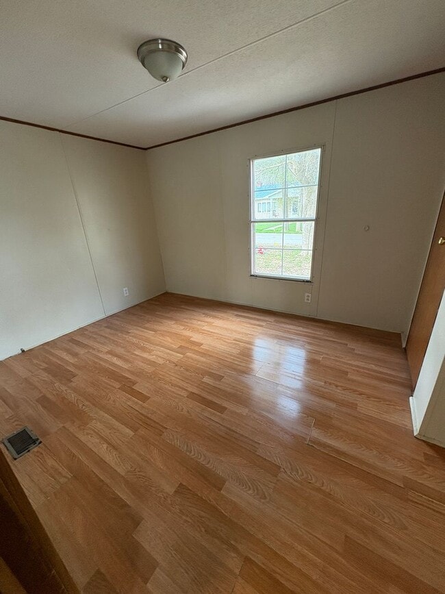 Photo - 17 Gilmer St