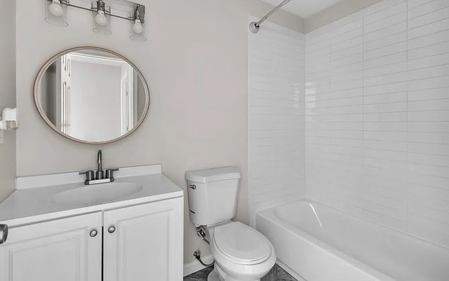 Photo - 221 Orleans St