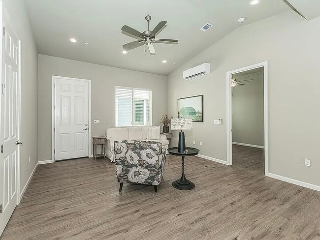 Photo - 6016 E Sussex Way