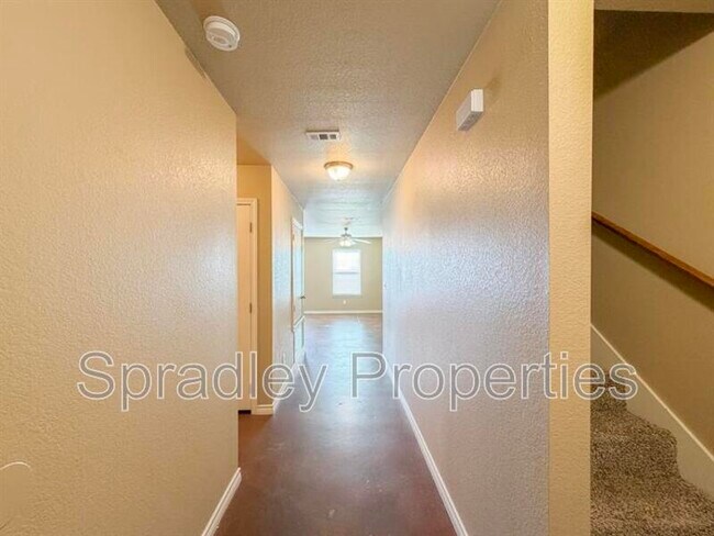 Photo - 778B E Ridge Blvd