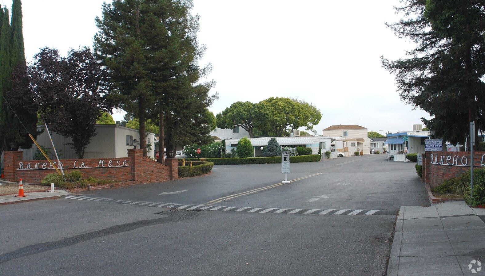 Rancho La Mesa - Rancho La Mesa Apartments