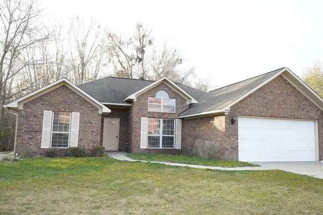 Photo - 438 Edgewater Dr
