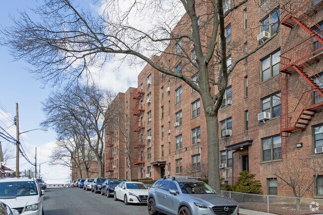 Photo - Wakefield Coop