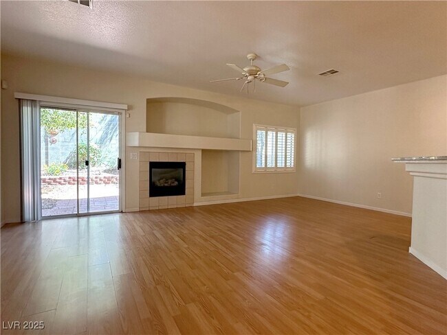 Photo - 1591 Buffalo Brubaker Ln Unidad 103