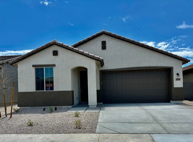 Photo - 25253 W Hidalgo Ave House