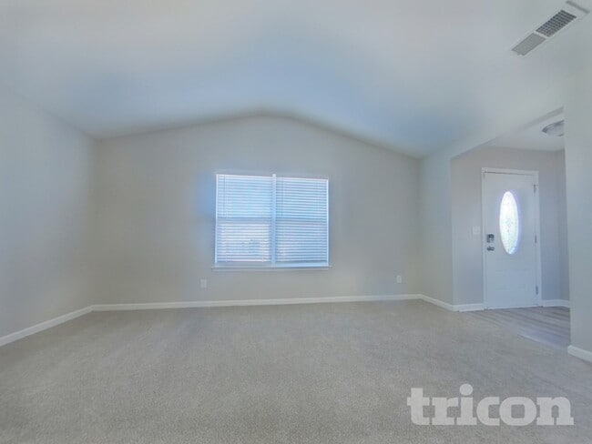 Photo - 316 Meadow Vista Ln