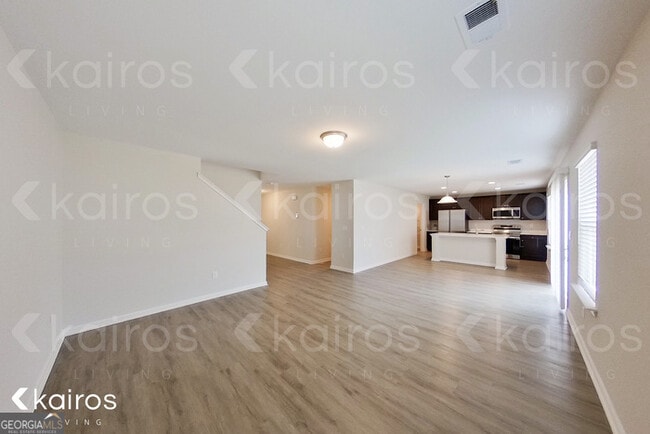 Photo - 15 Duluth Dr