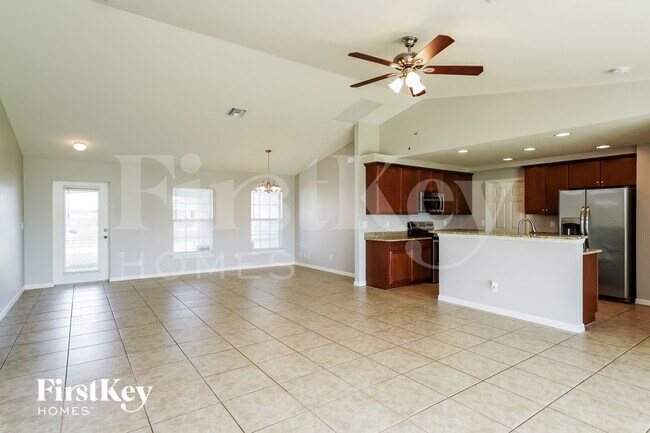 Photo - 610 NW 27th Terrace