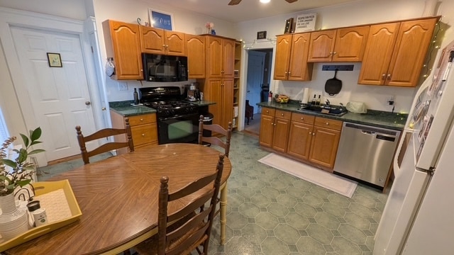 Photo - 13 Home St Unit #2