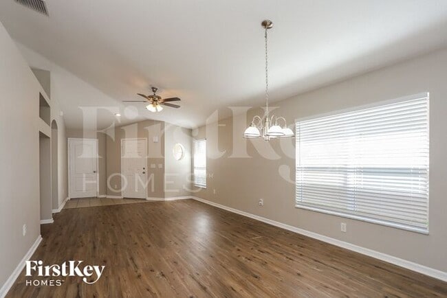 Photo - 928 Seminole Sky Dr