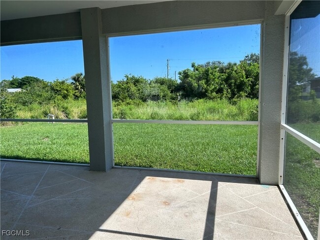 Building Photo - 3916 13th St SW