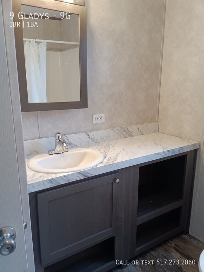 Photo - 9 Gladys-9G House