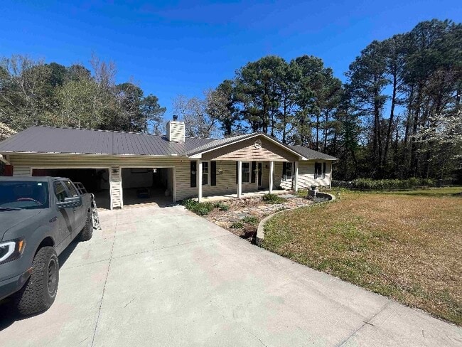 Photo - 580 Woodington Rd