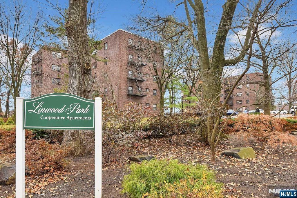 Photo - 3031 Edwin Ave Unit 5C