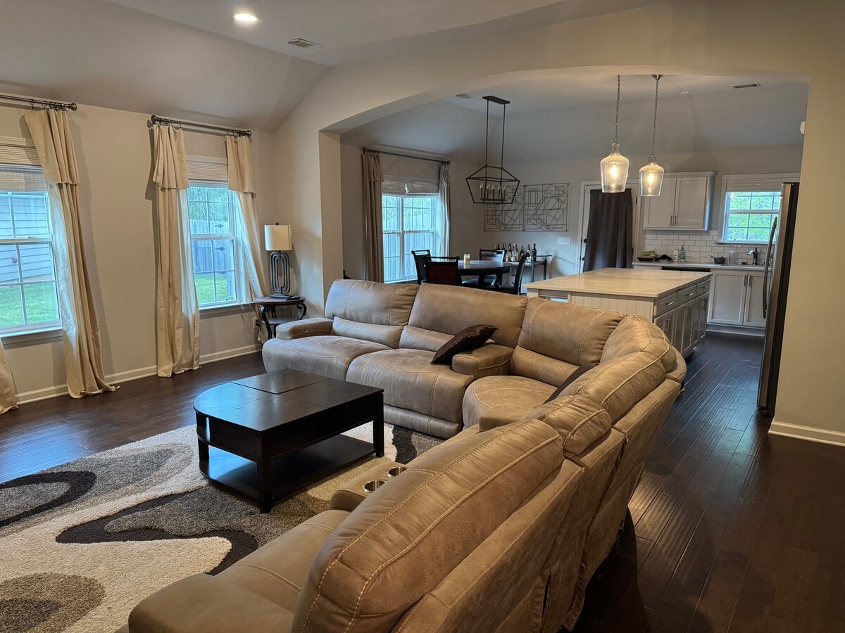 Photo - 1028 Russborough Ct