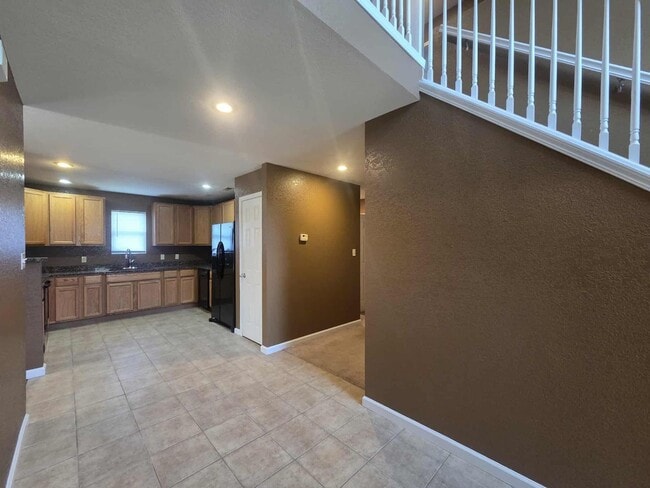 Photo - Beautiful Town House