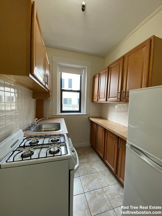 Photo - 1160 Commonwealth Ave Unit 15