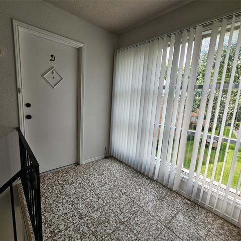 6033 Sandhurst Ln Unit D