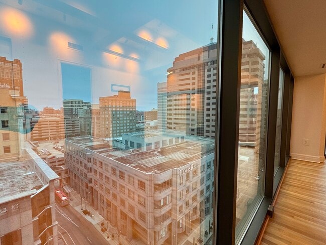 Photo - 1101 Walnut St Unit 903