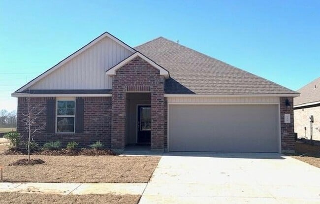 Photo - 132 Lucille Dr House