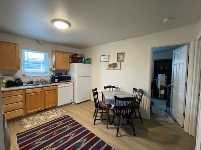 Photo - 4021 Goodell Ln Unit 6