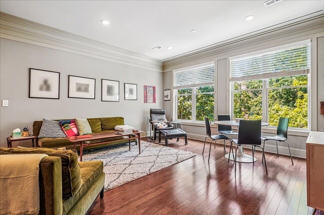 Photo - Great Luxury 3 Bedroom 2 Bath on H st NE!