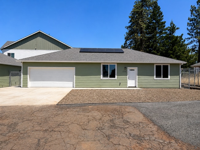 Building Photo - 5579-5581 Linrich Ln
