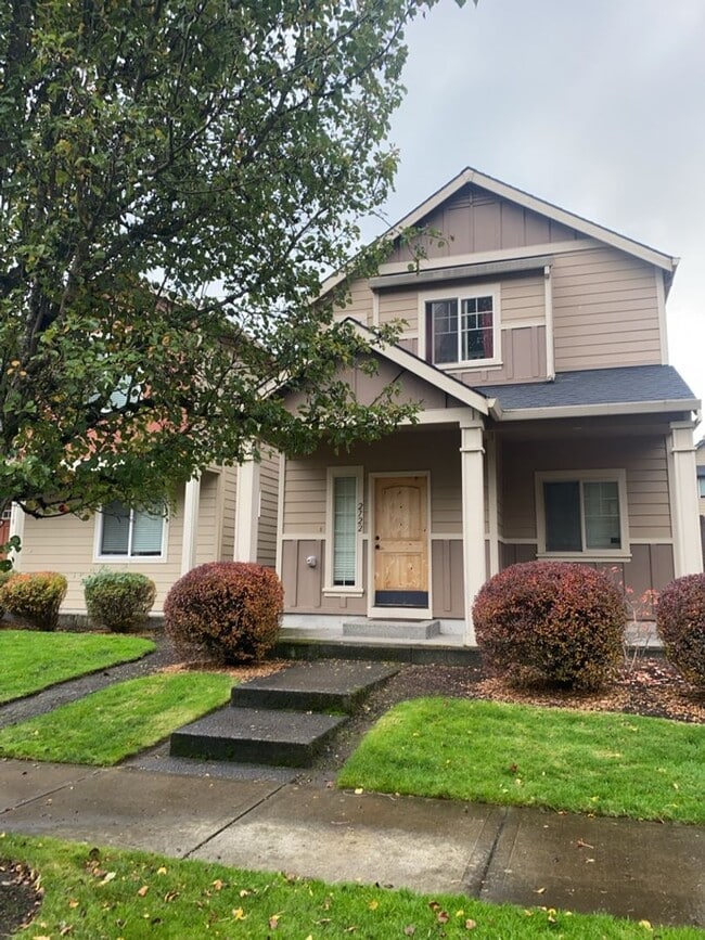 Building Photo - 2722 NE 88th Pl