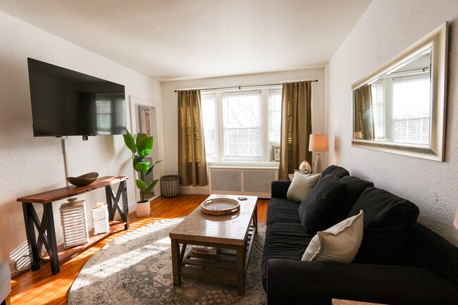 Photo - 90 Kilsyth Rd