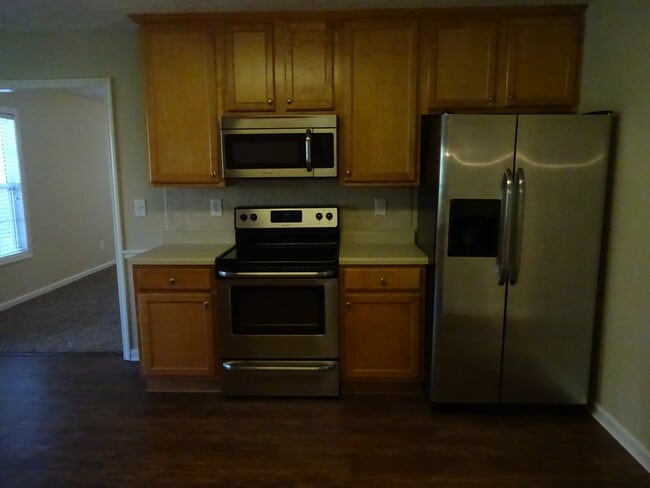 Photo - 1302 River Club Dr NE