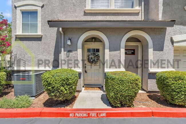 Photo - Spacious 2 (or 3!) Bed Condo in Gated Community