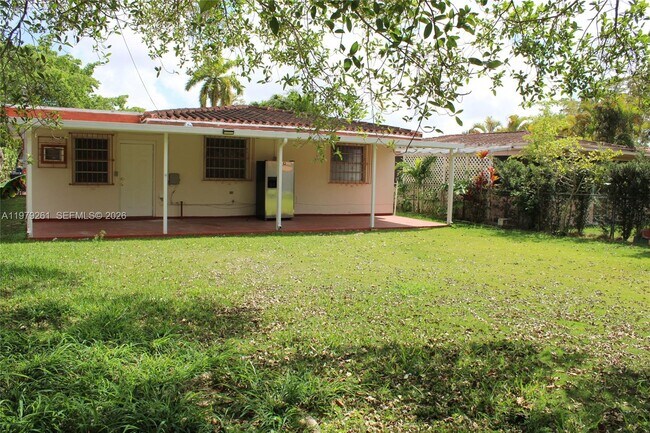 Photo - 3040 SW 69th Ave