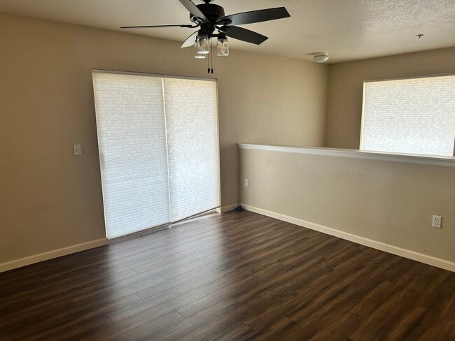 Building Photo - 127 Jules Way Unit H-202