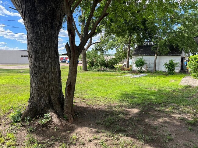 Photo - 1515 Rock St