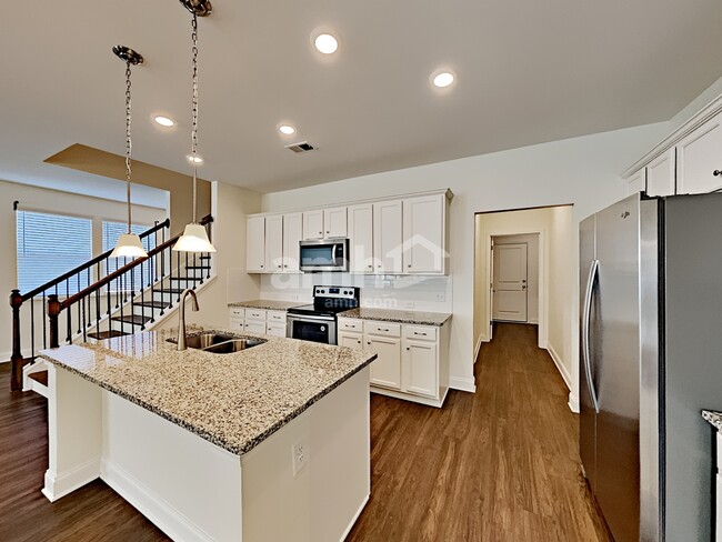 Photo - 114 Lindridge Dr