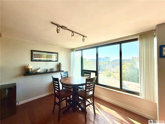 Photo - 849 Delaware Ave Unit #401