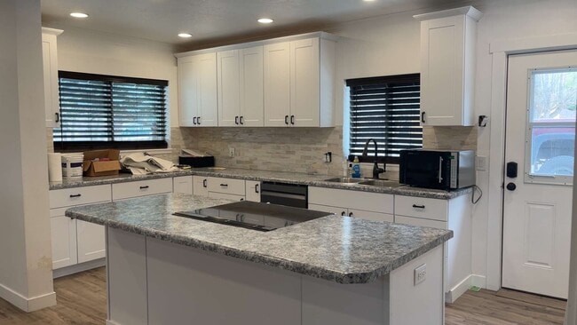 Photo - MONROE PROPERTY RENTALS - DUPLEX