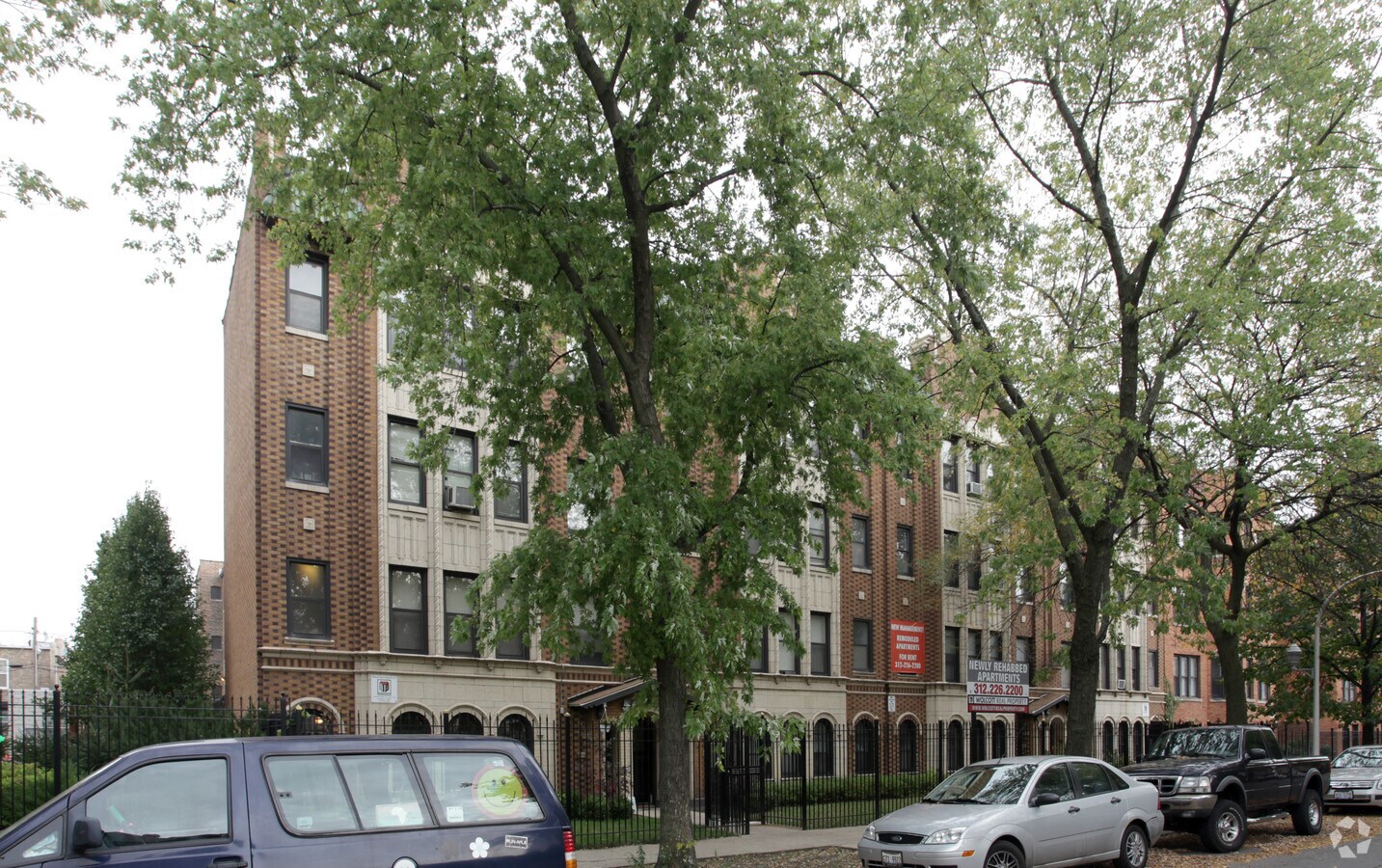 Wolcott Apartments - Wolcott Apartments