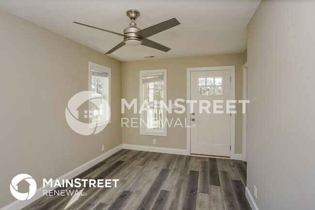 Photo - 3121 4th Ave S