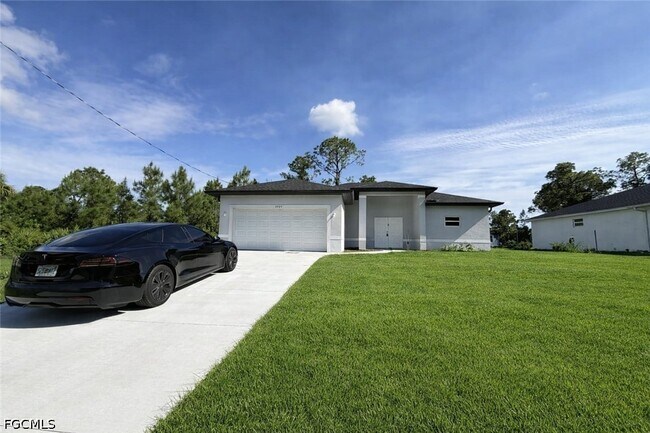 Photo - 3404 67th St W