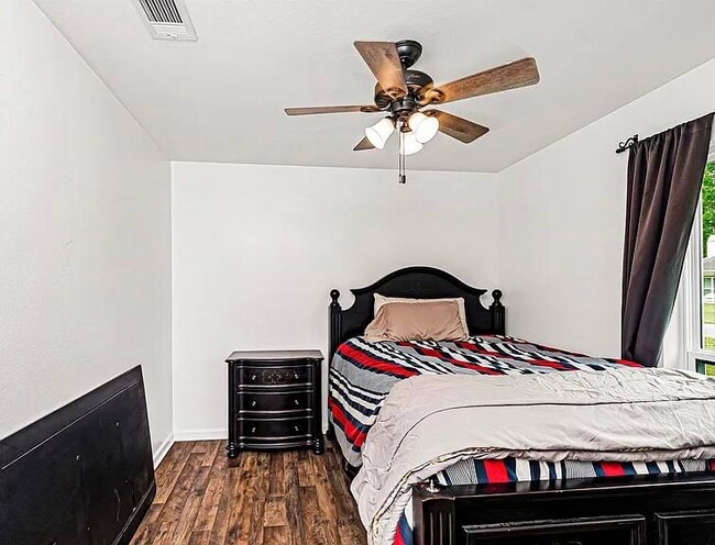 Photo - 45002 Fontenot Rd