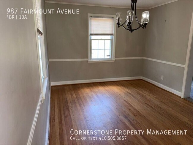 Photo - 987 Fairmount Ave