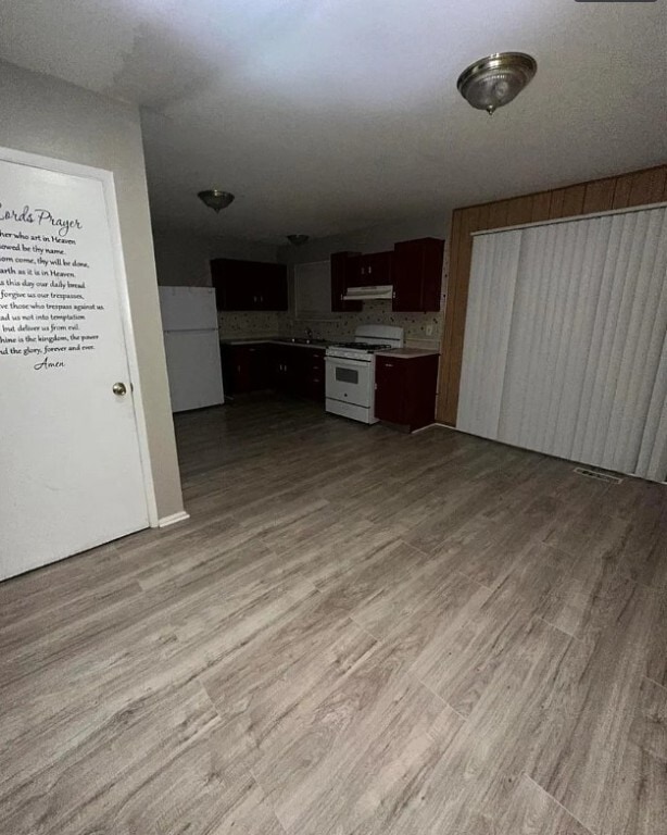 Photo - 10214 Castle Dr