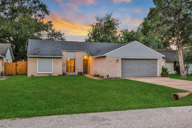 Building Photo - 31723 Ironwood Dr