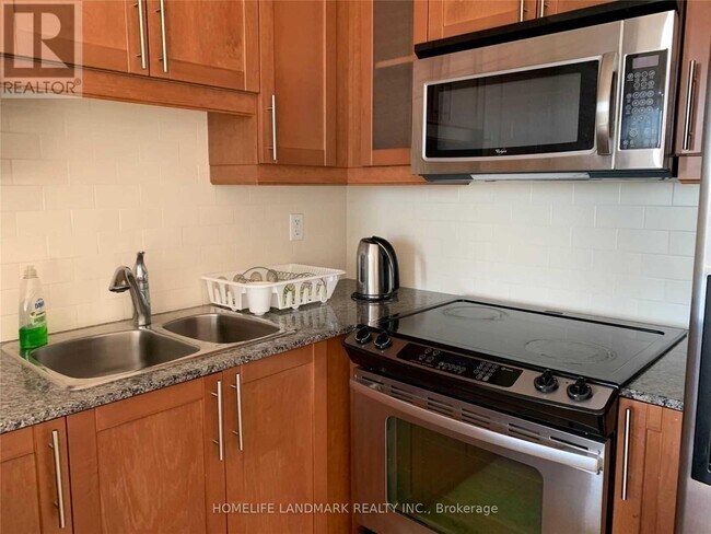 Photo - 18 Holmes Ave Unit 702